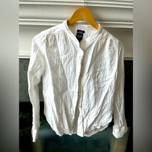 Gap 100% cotton shirt size XS